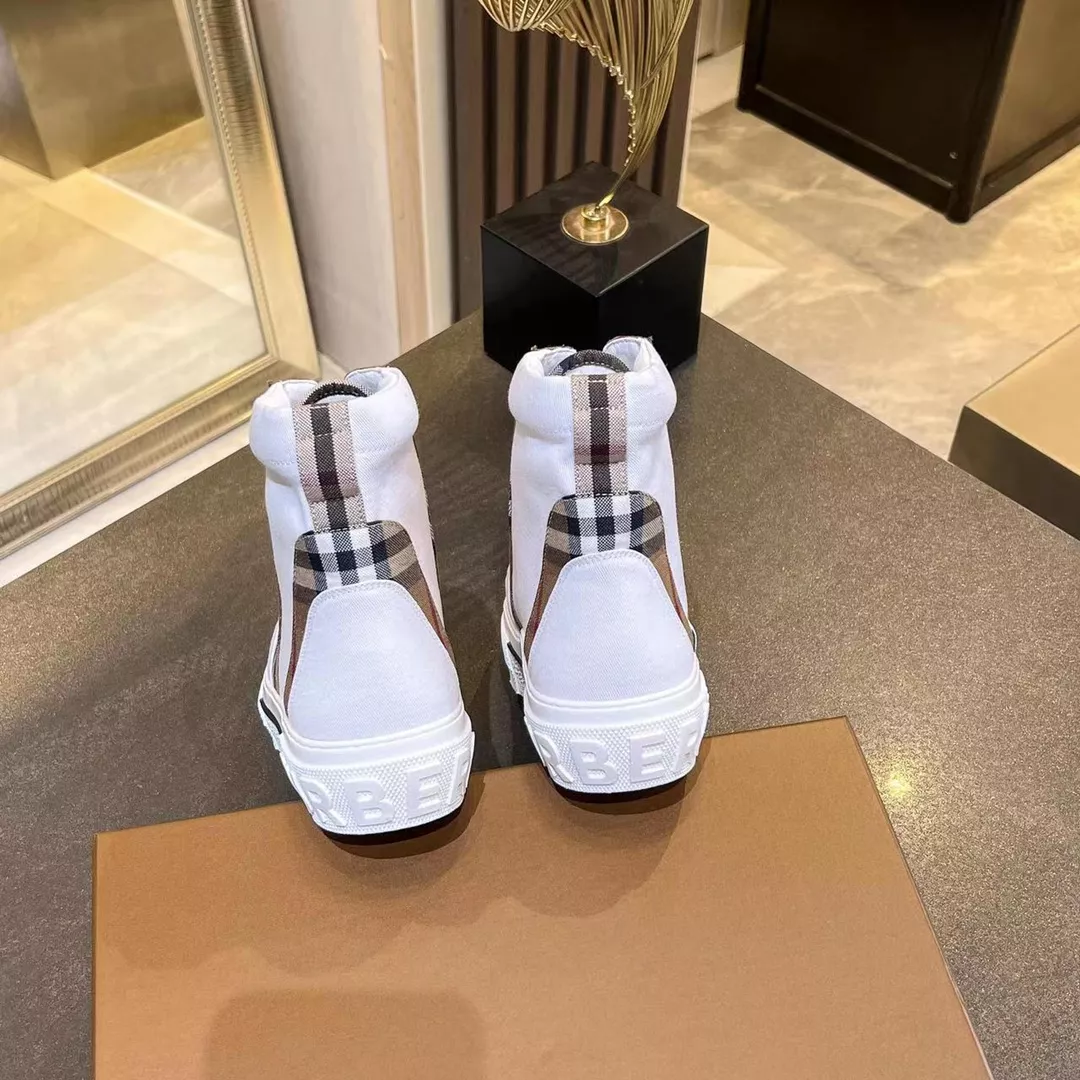 Functional 4891 Burberry High Tops Shoes For Men