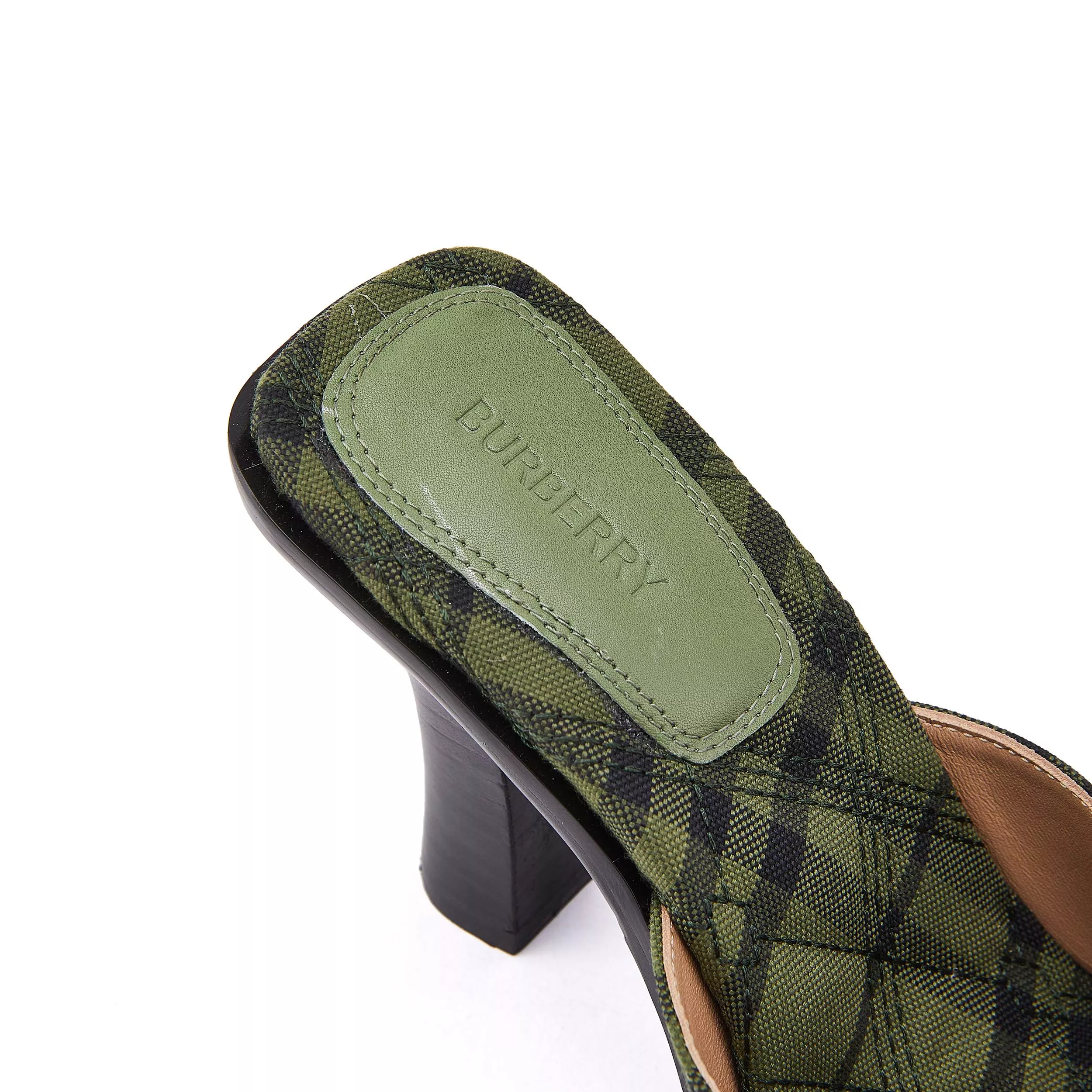 Functional 4997 Burberry Slippers For Women