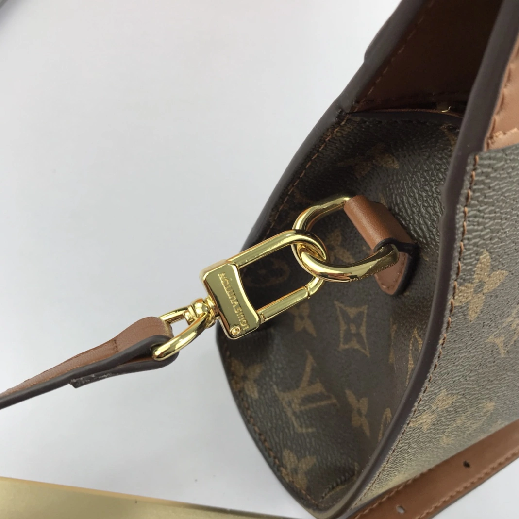 Functional 5061 Louis Vuitton AAA Quality Messenger Bags For Women