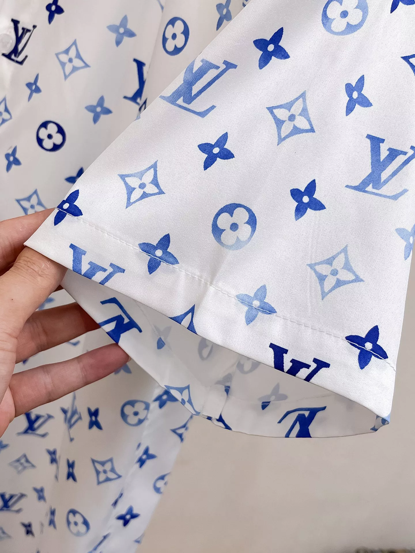 Functional 5162 Louis Vuitton LV Tracksuits Short Sleeved For Men