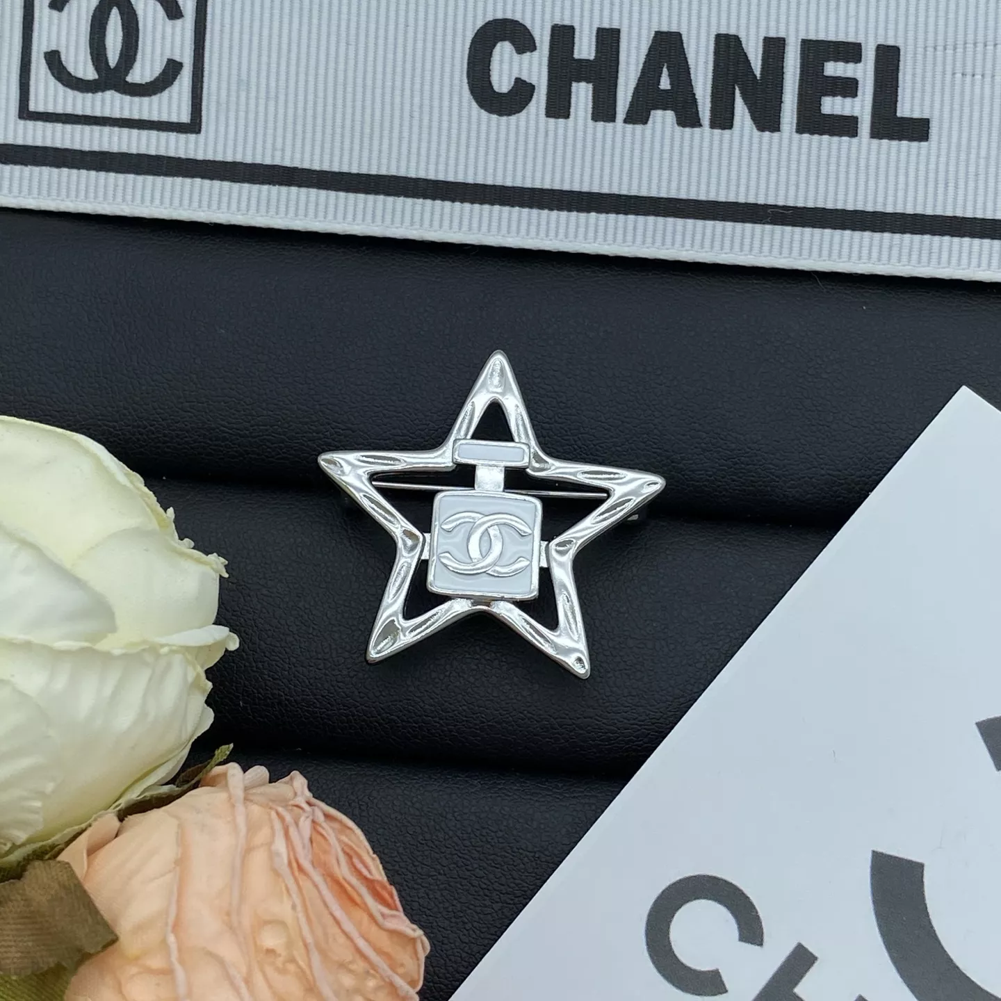 Functional 5203 Chanel Brooches For Women