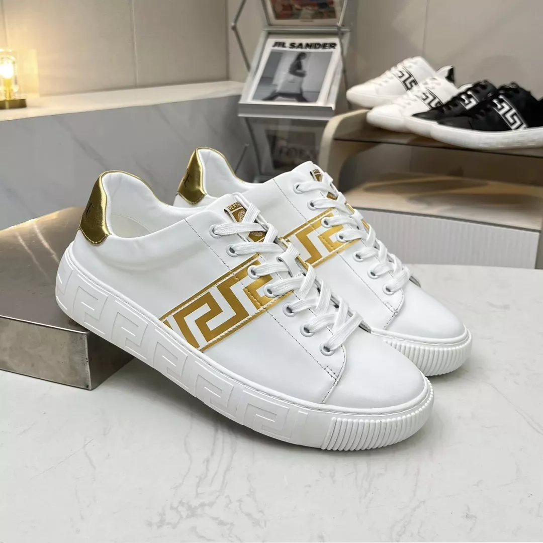 Functional 5230 Versace Casual Shoes For Men