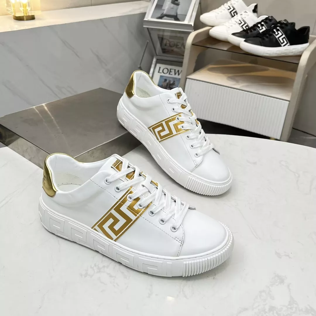 Functional 5230 Versace Casual Shoes For Men
