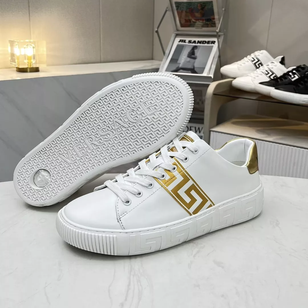 Functional 5230 Versace Casual Shoes For Men