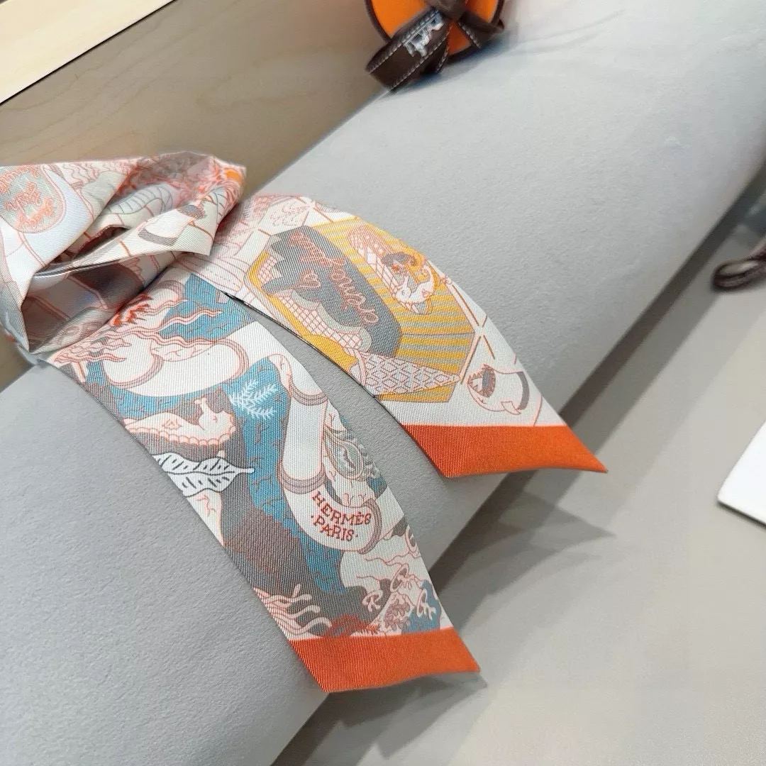 Functional 5360 Hermes Silk Scarf