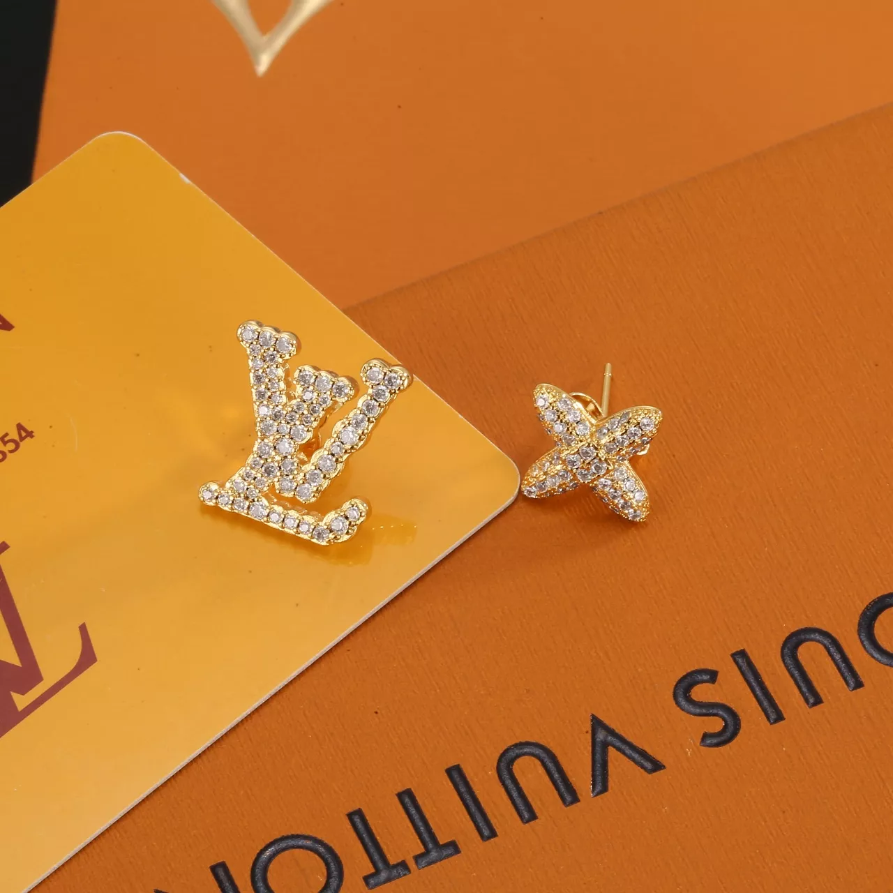 Functional 5660 Louis Vuitton Earrings For Women