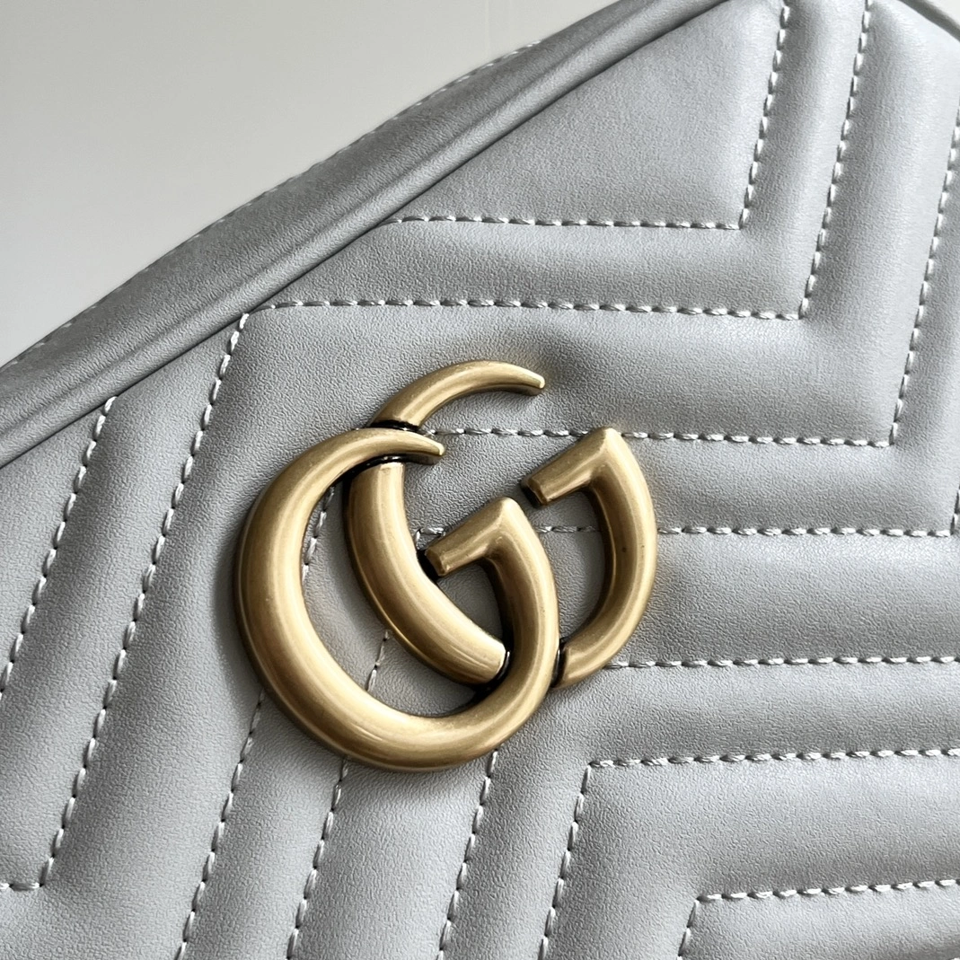 Functional 5662 Gucci AAA Quality Messenger Bags For Women