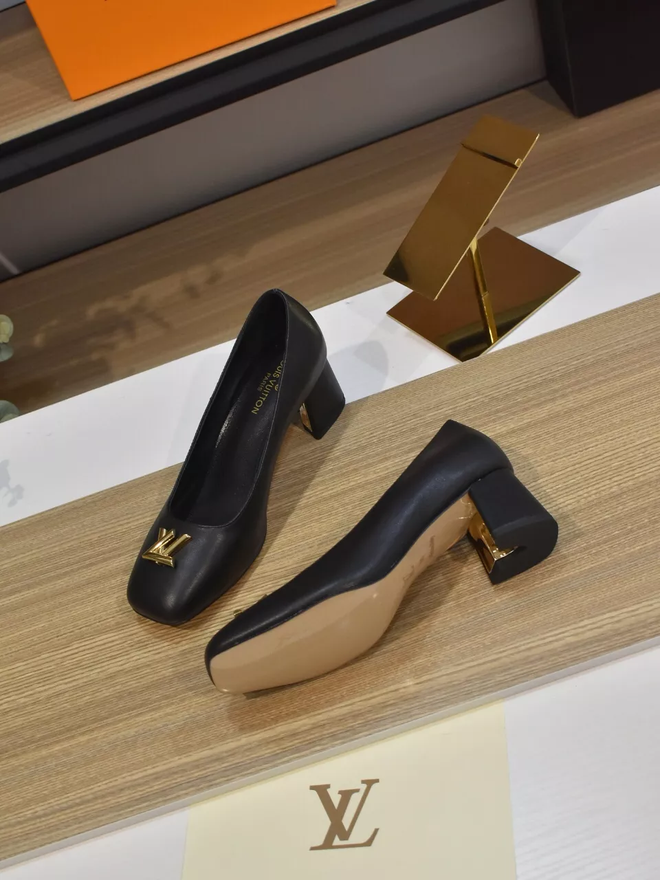Functional 6384 Louis Vuitton High-Heeled Shoes For Women
