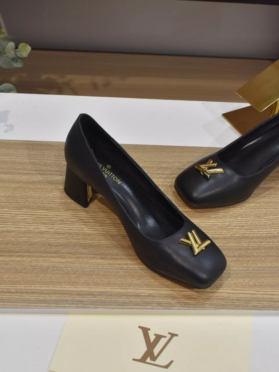 Functional 6384 Louis Vuitton High-Heeled Shoes For Women