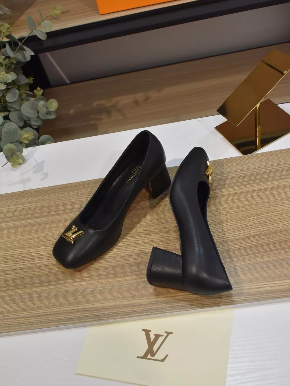 Functional 6384 Louis Vuitton High-Heeled Shoes For Women