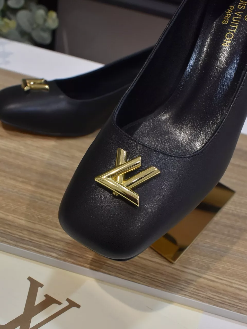 Functional 6384 Louis Vuitton High-Heeled Shoes For Women