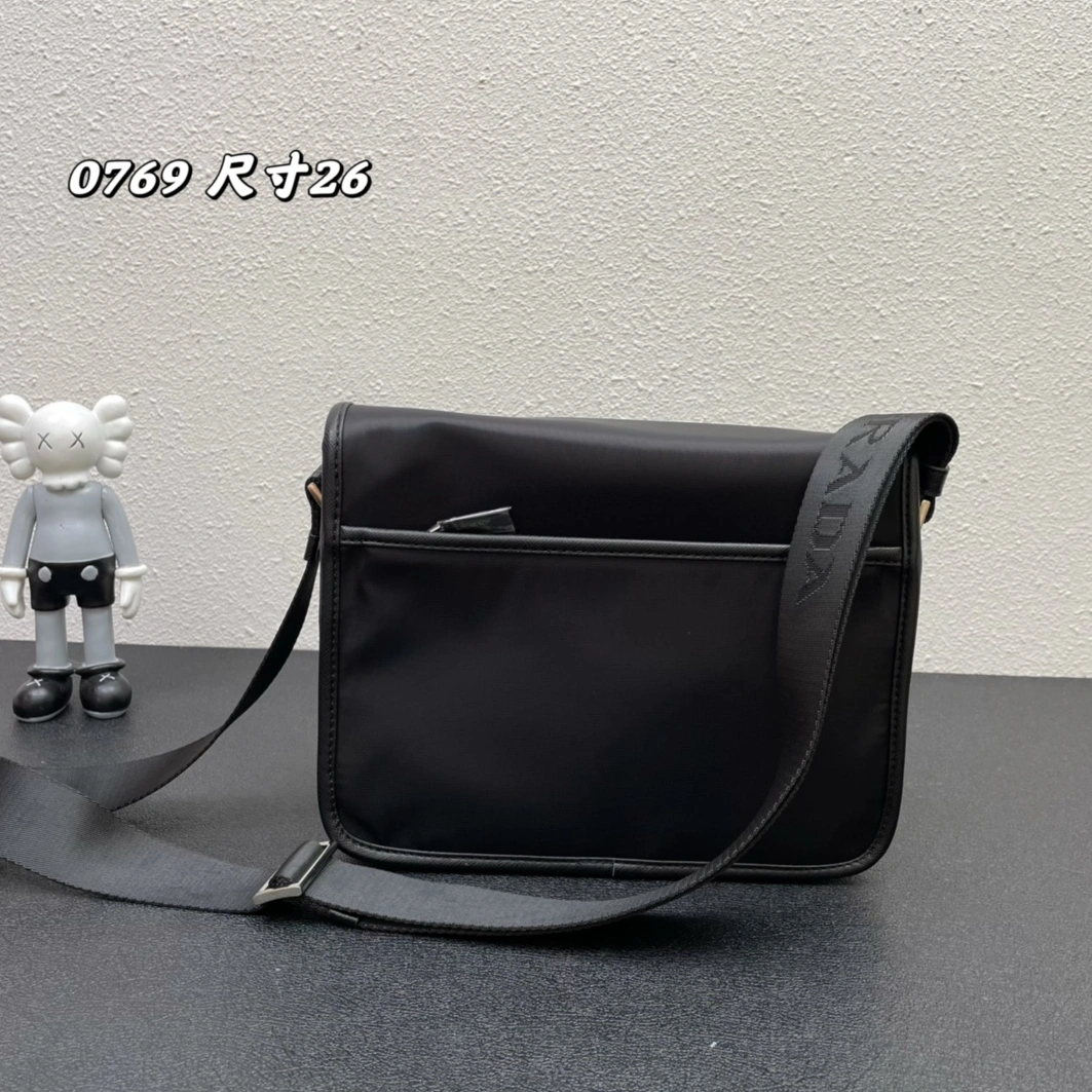 Functional 6486 Prada AAA Man Messenger Bags