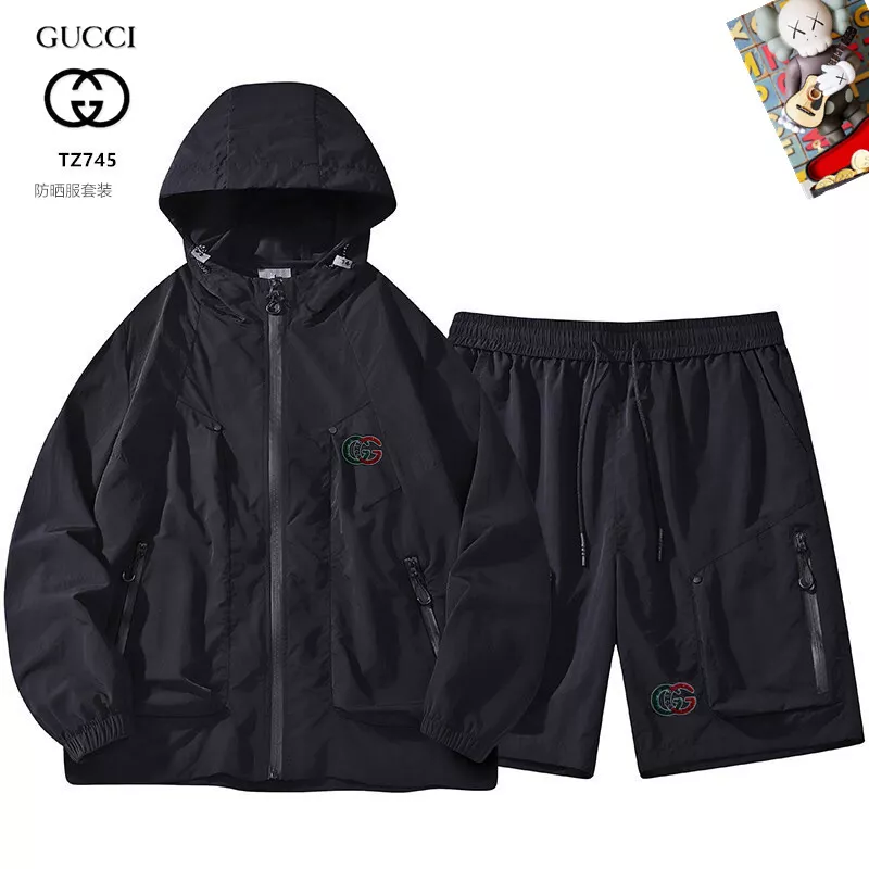 Functional 6585 Gucci Tracksuits Long Sleeved For Men