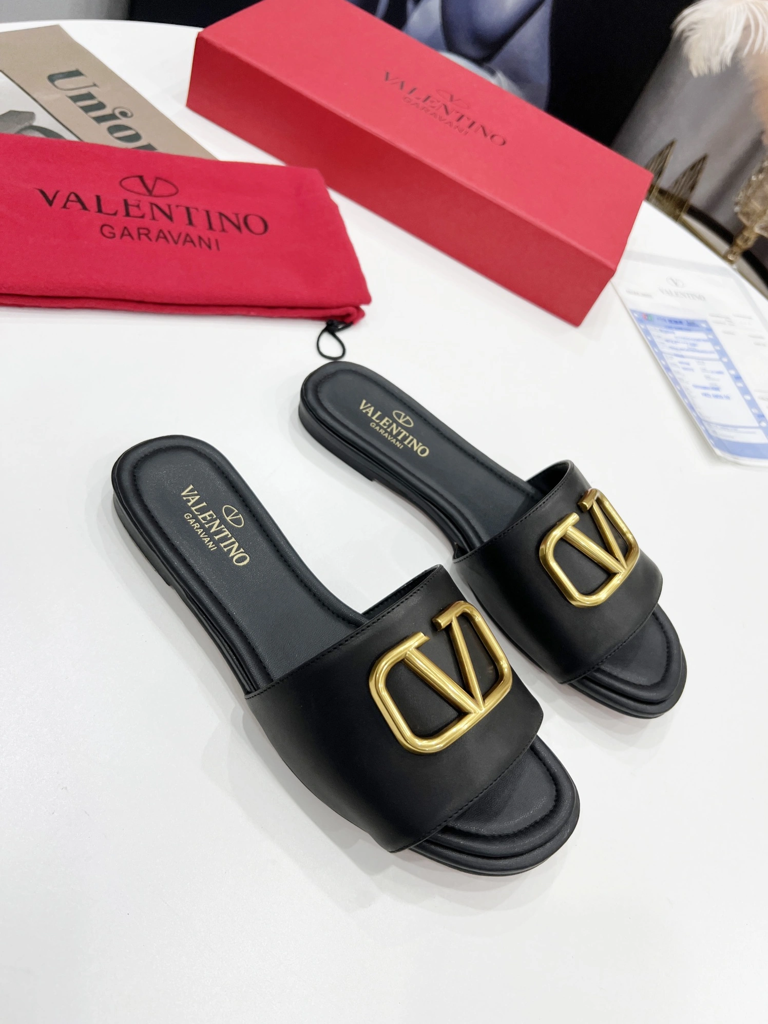 Functional 6666 Valentino Slippers For Women