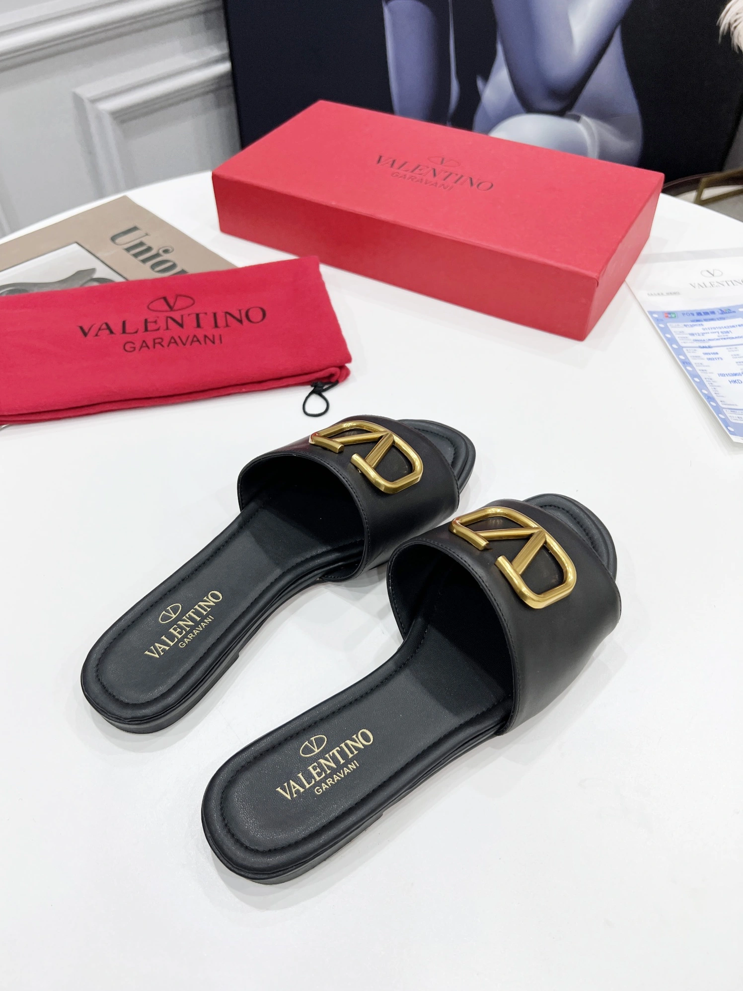 Functional 6666 Valentino Slippers For Women