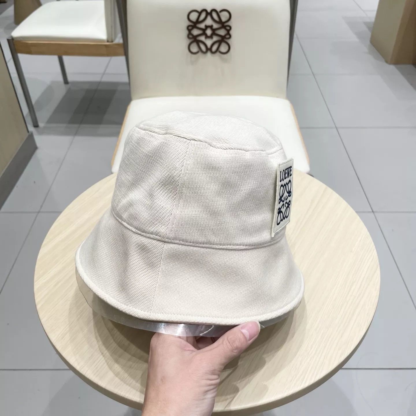 Functional 6722 LOEWE Caps