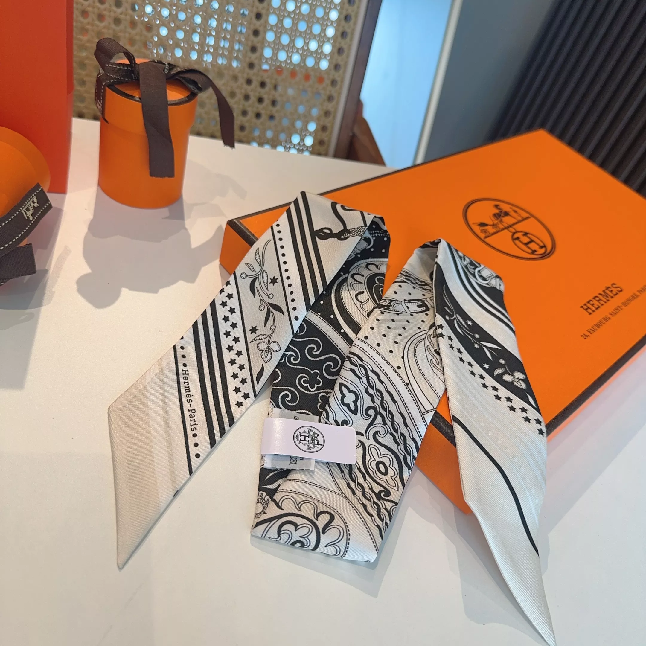 Functional 6822 Hermes Silk Scarf