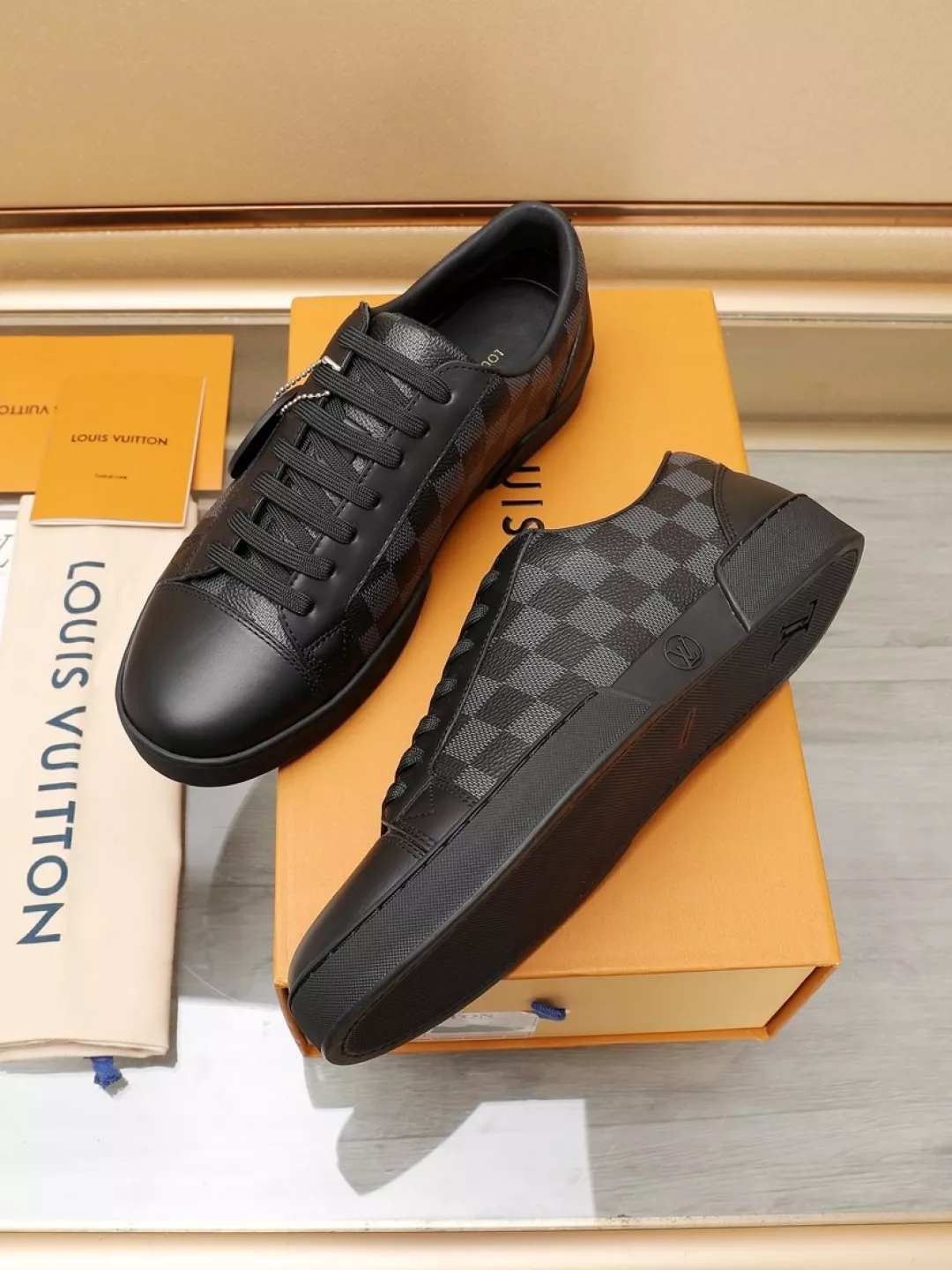 Functional 6832 Louis Vuitton Casual Shoes For Men
