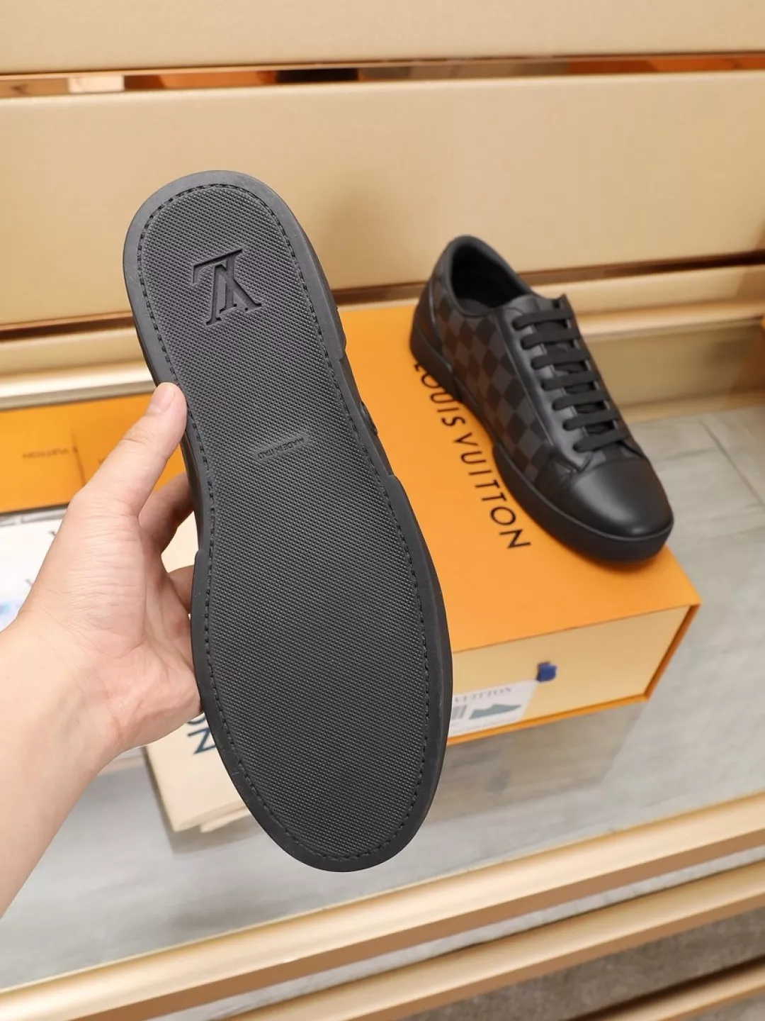 Functional 6832 Louis Vuitton Casual Shoes For Men