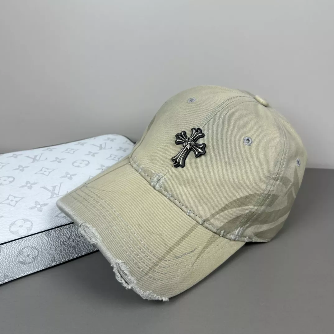Functional 6837 Chrome Hearts Caps