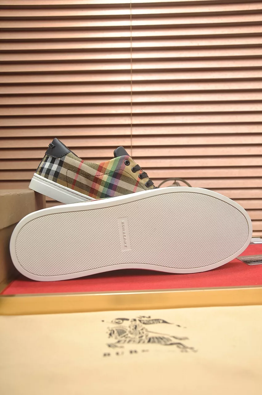 Functional 704 Burberry Casual Shoes For Men