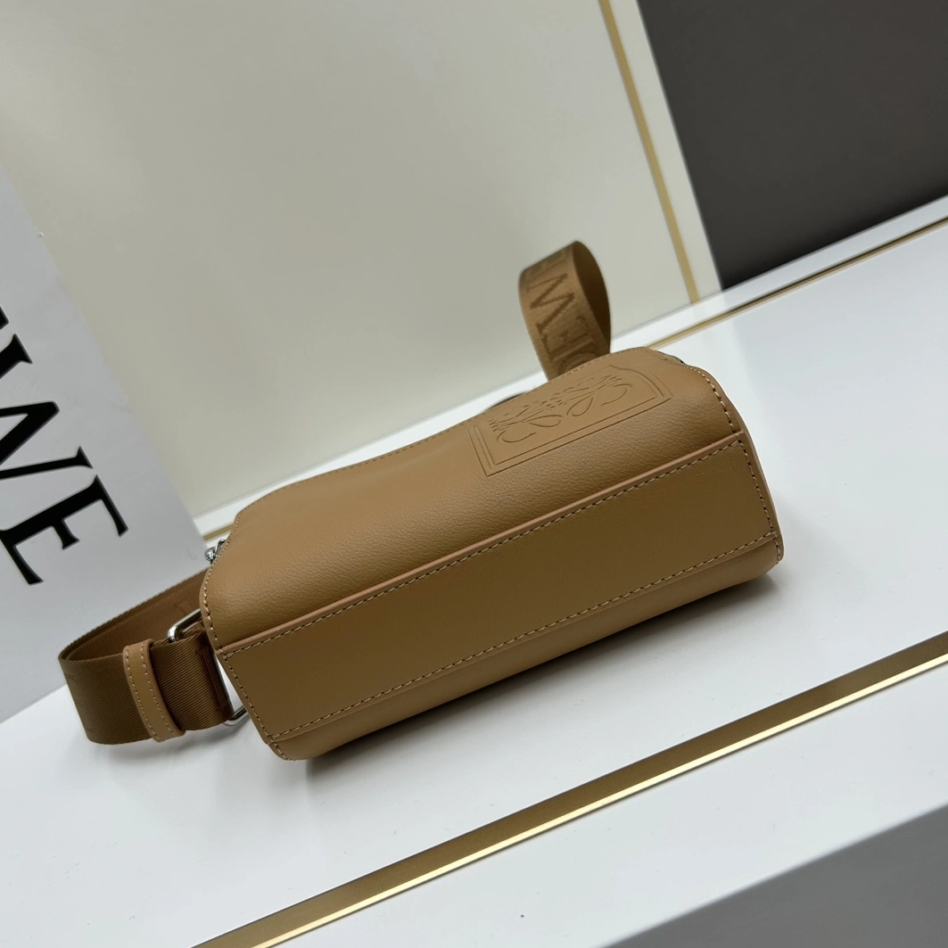 Functional 7370 LOEWE AAA Quality Messenger Bags For Women