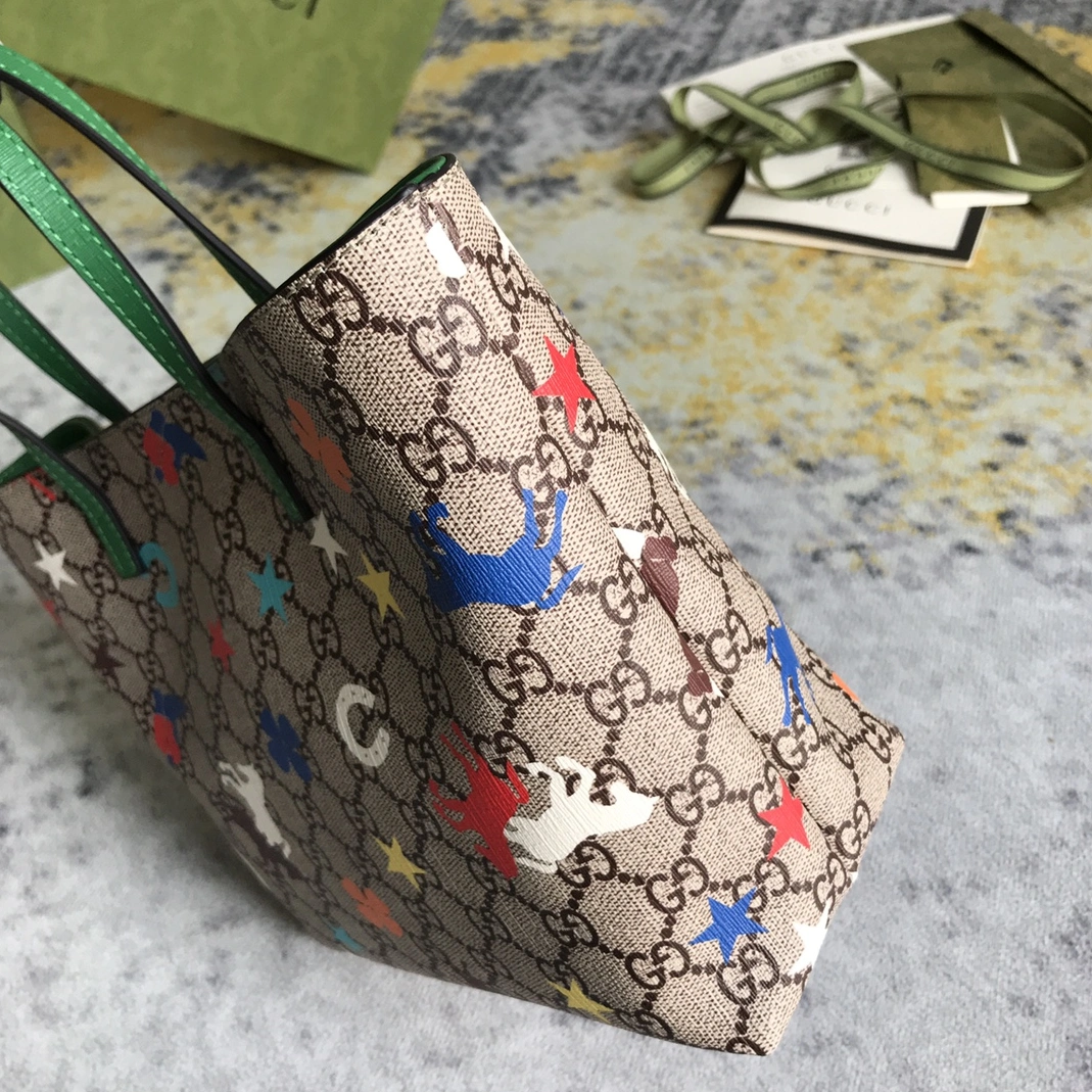 Functional 7418 Gucci AAA Quality Handbags For Women