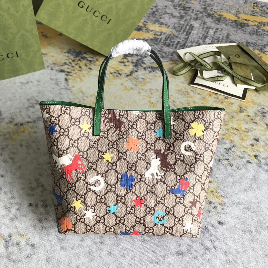 Functional 7418 Gucci AAA Quality Handbags For Women