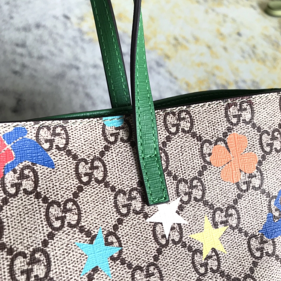 Functional 7418 Gucci AAA Quality Handbags For Women