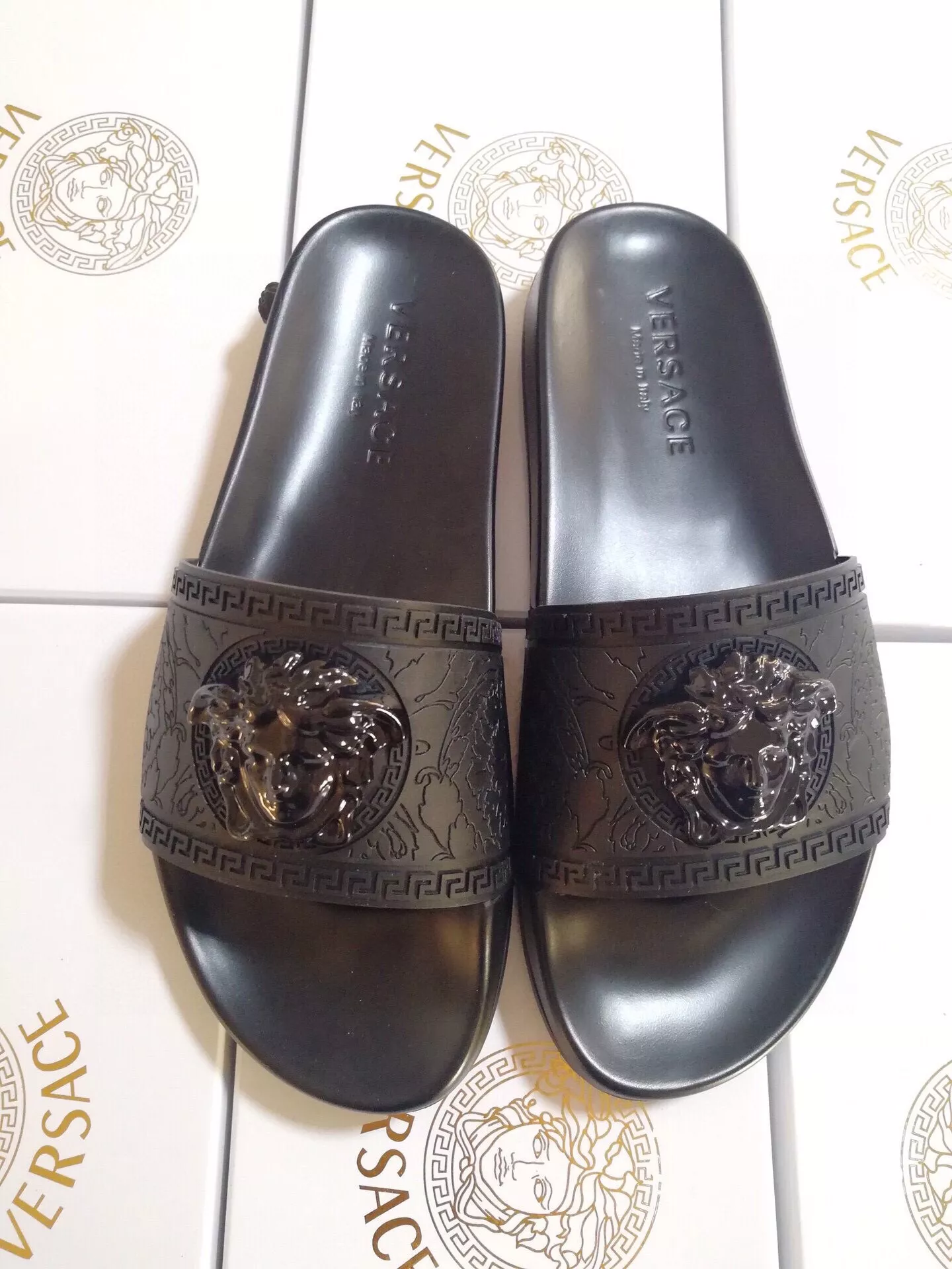 Functional 7437 Versace Slippers For Men