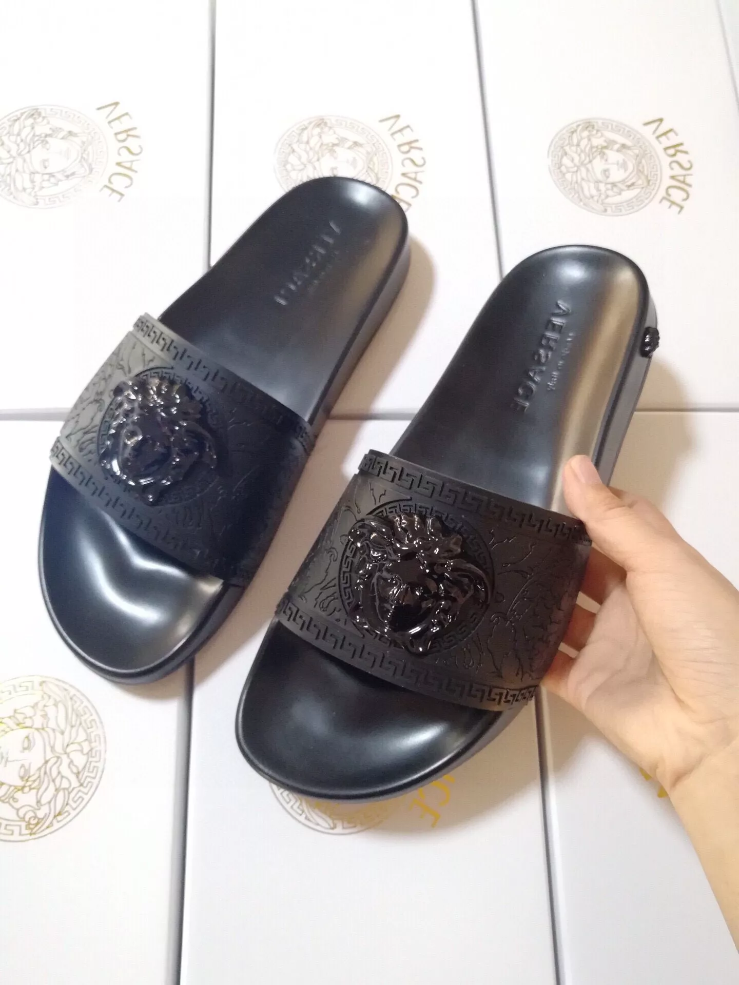 Functional 7437 Versace Slippers For Men