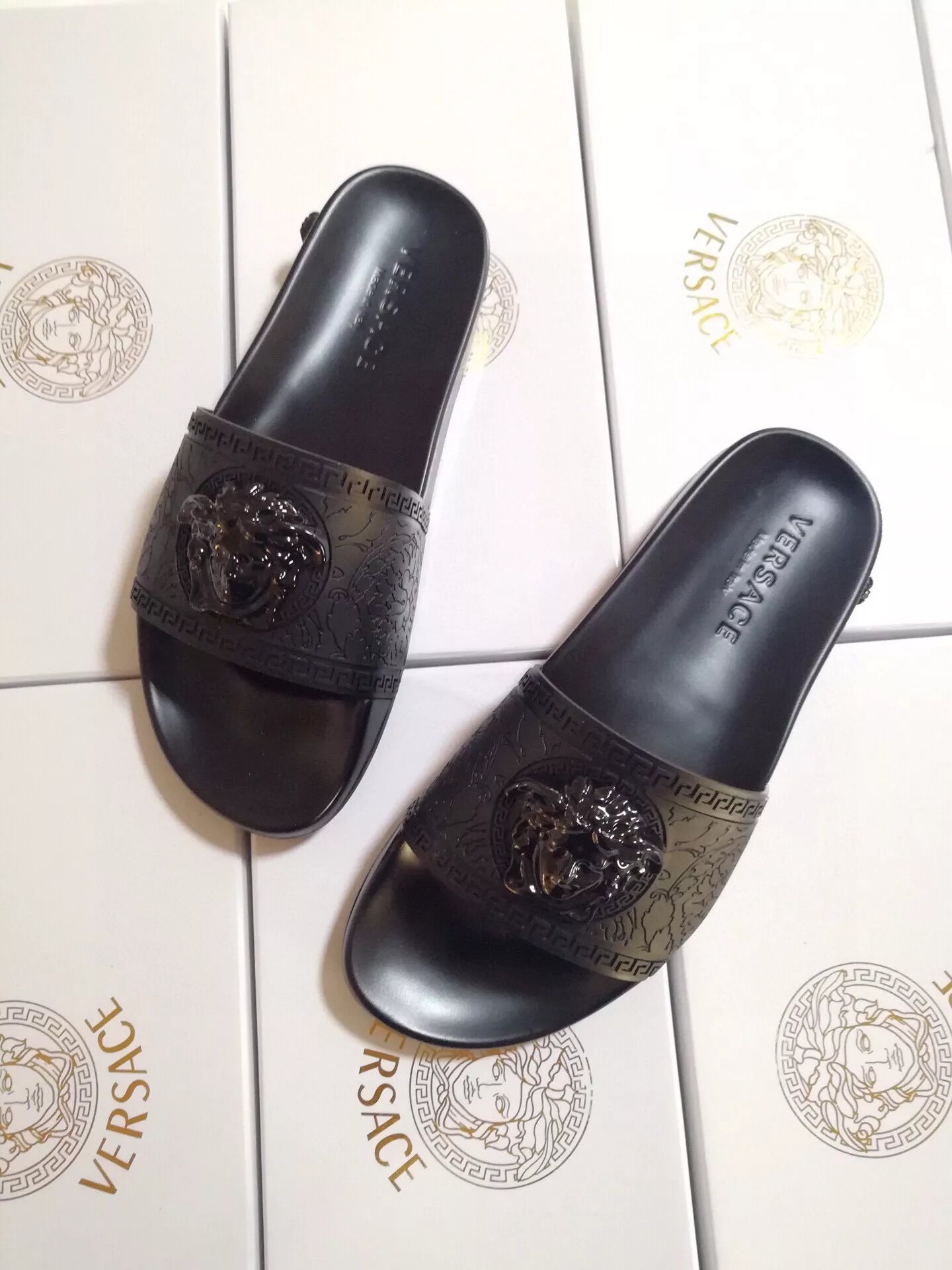 Functional 7437 Versace Slippers For Men