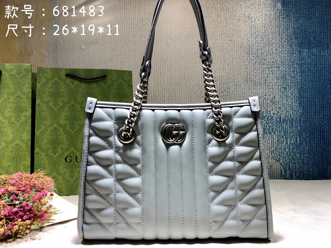 Functional 7469 Gucci AAA Quality Shoulder Bags For Women