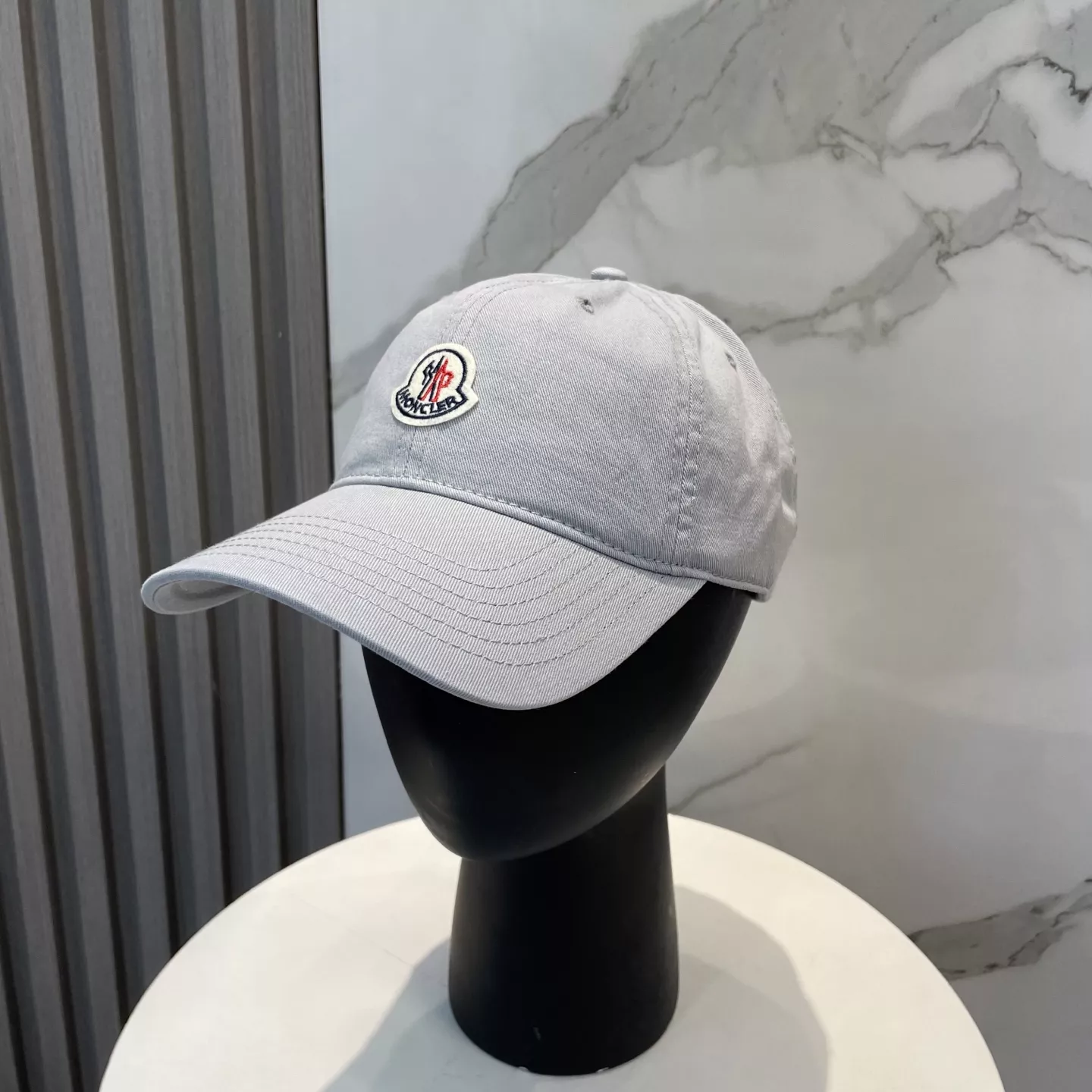 Functional 7556 Moncler Caps