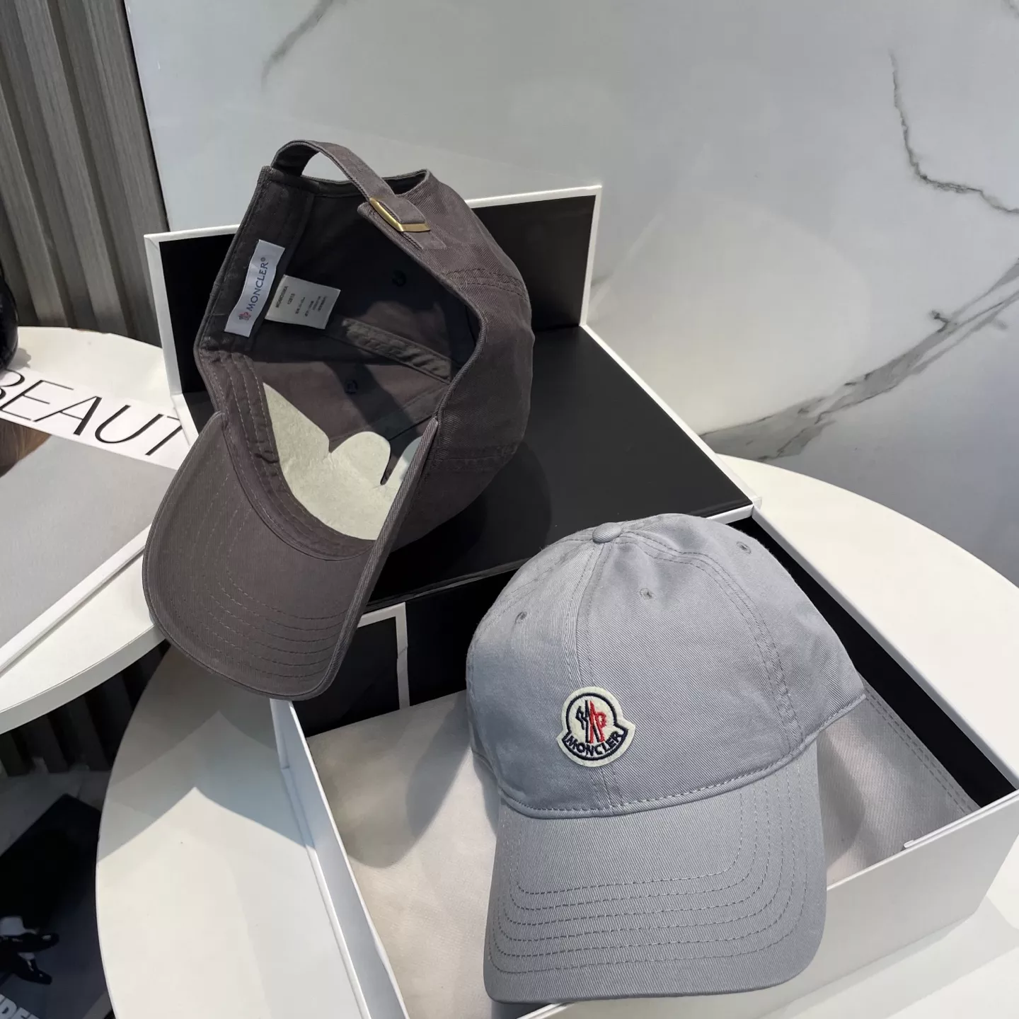 Functional 7556 Moncler Caps