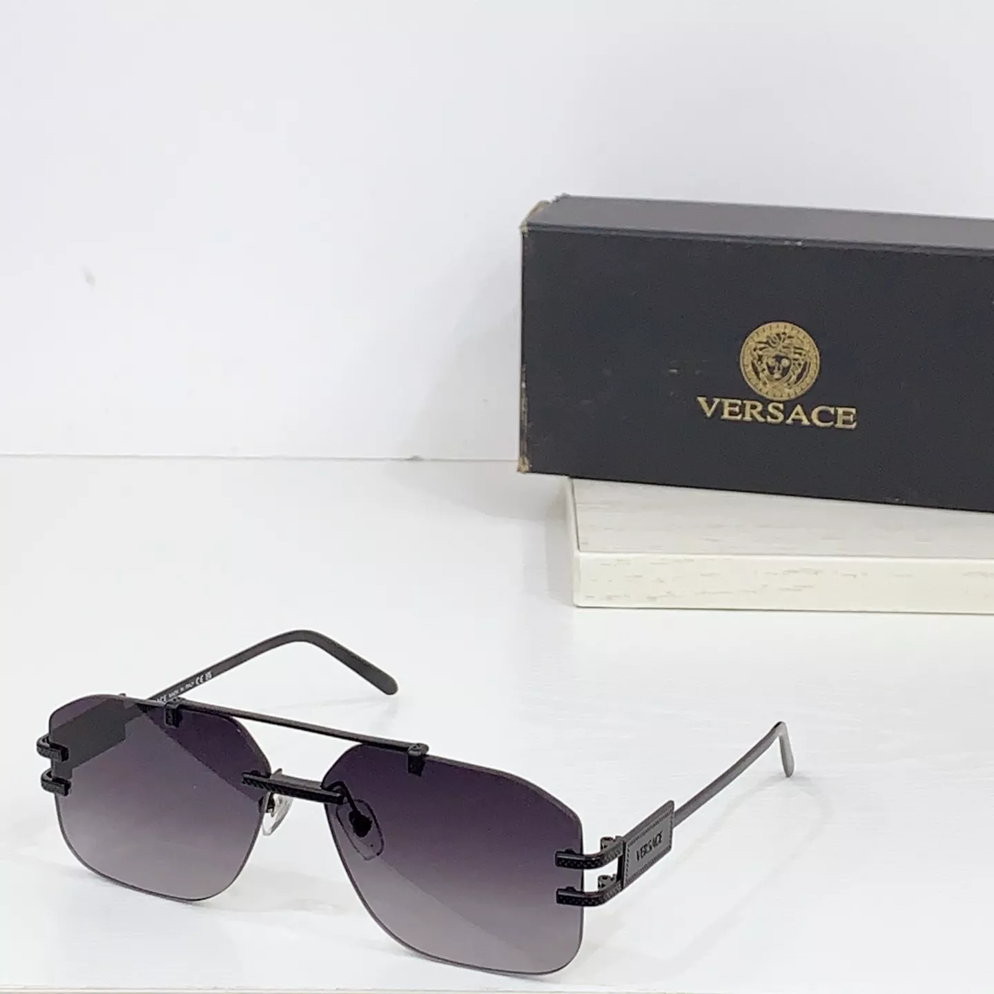 Functional 7569 Versace AAA Quality Sunglasses