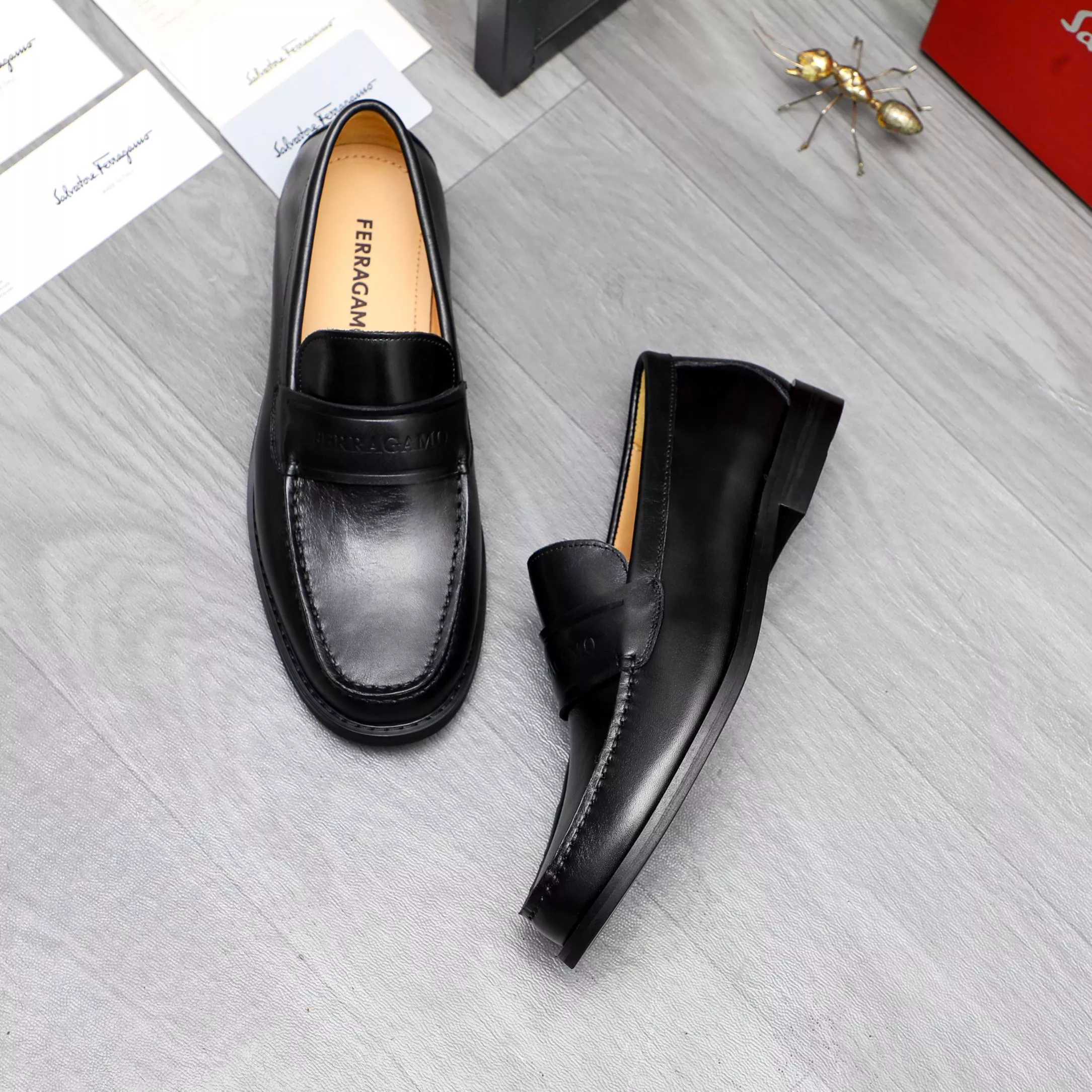 Functional 7724 Salvatore Ferragamo Leather Shoes For Men