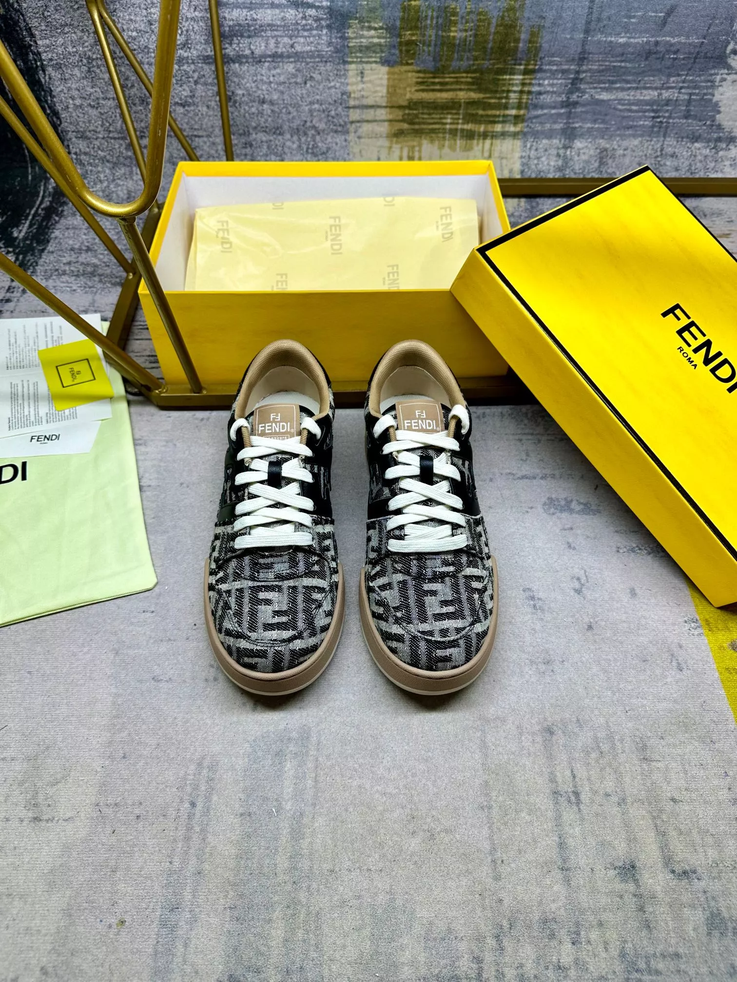Functional 7831 Fendi Casual Shoes For Women