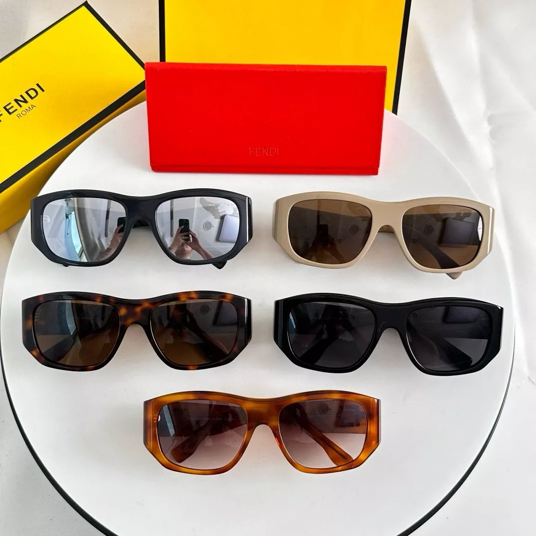 Functional 8316 Fendi AAA Quality Sunglasses