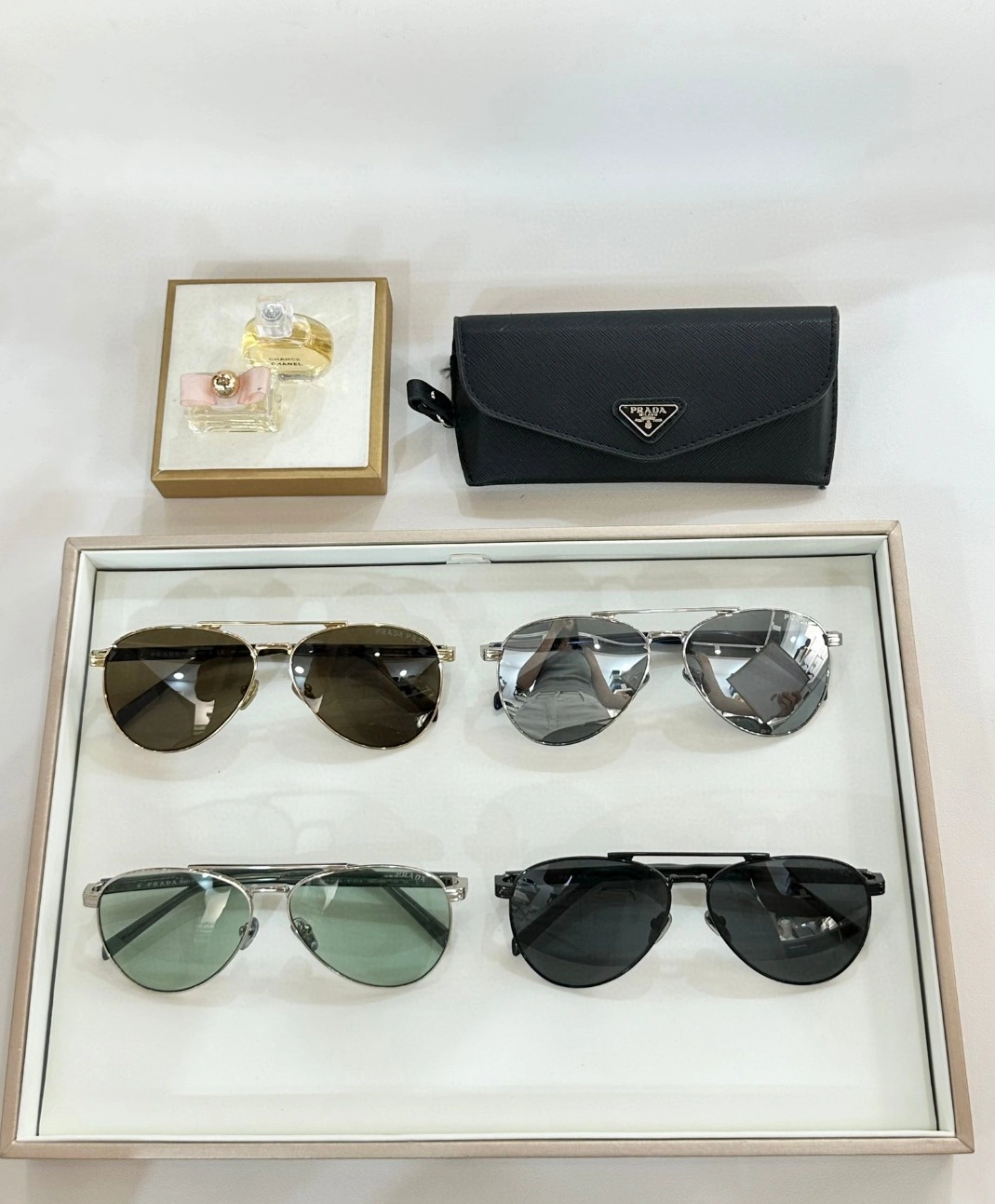 Functional 8392 Prada AAA Quality Sunglasses