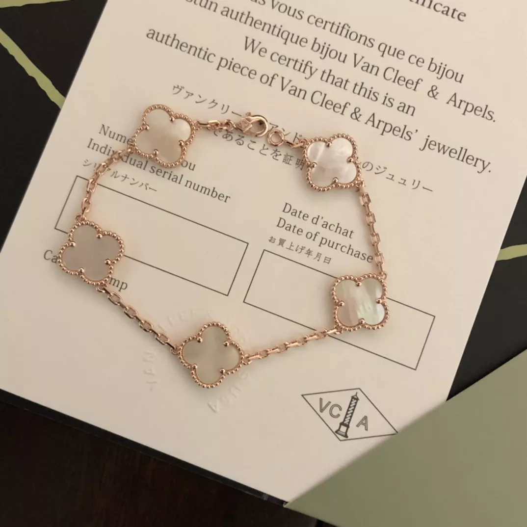 Functional 8466 Van Cleef & Arpels Bracelets For Women