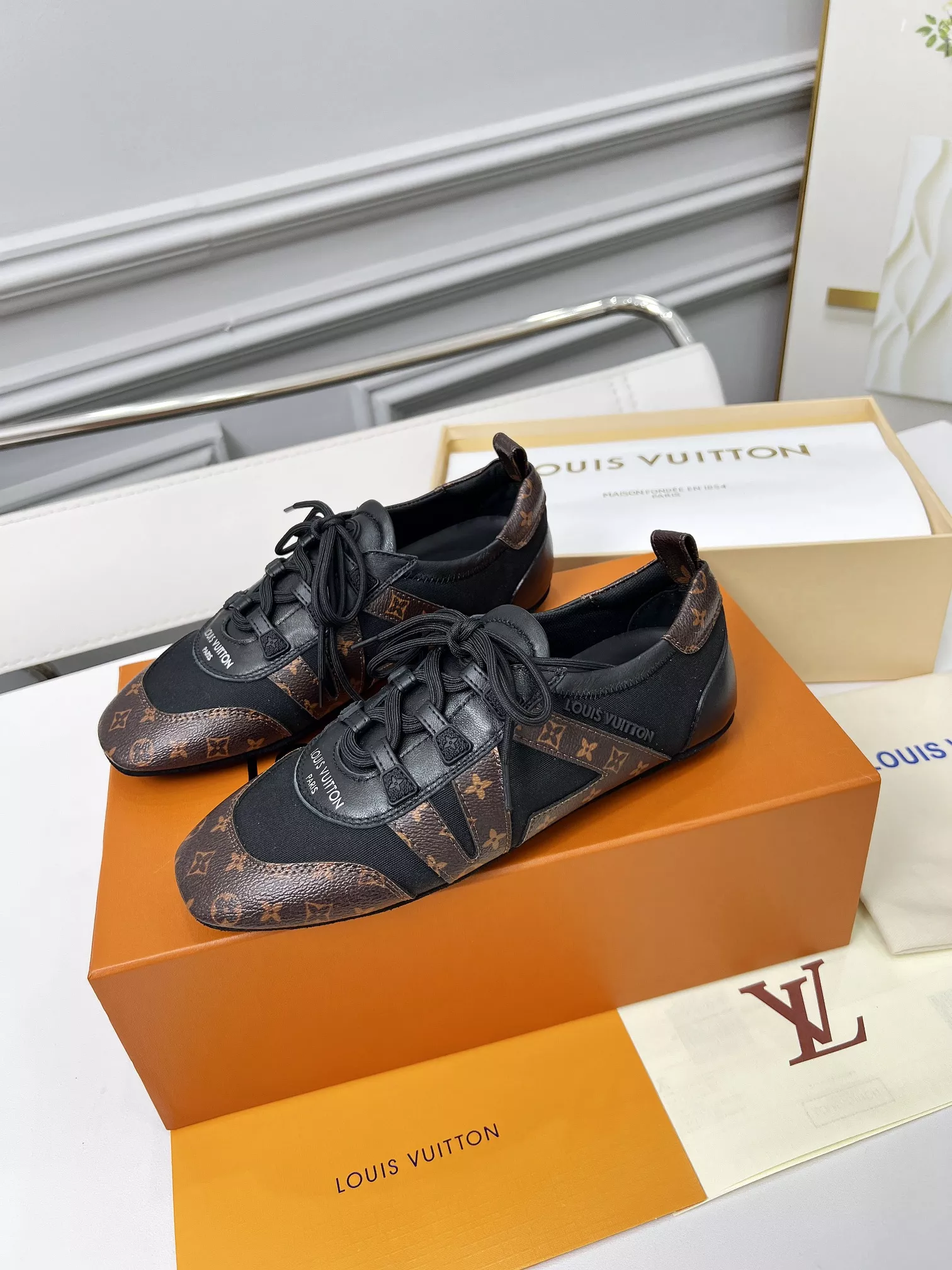 Functional 8701 Louis Vuitton Casual Shoes For Women
