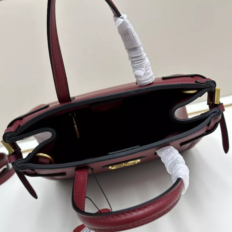 Functional 8724 Valentino AAA Quality Handbags For Women