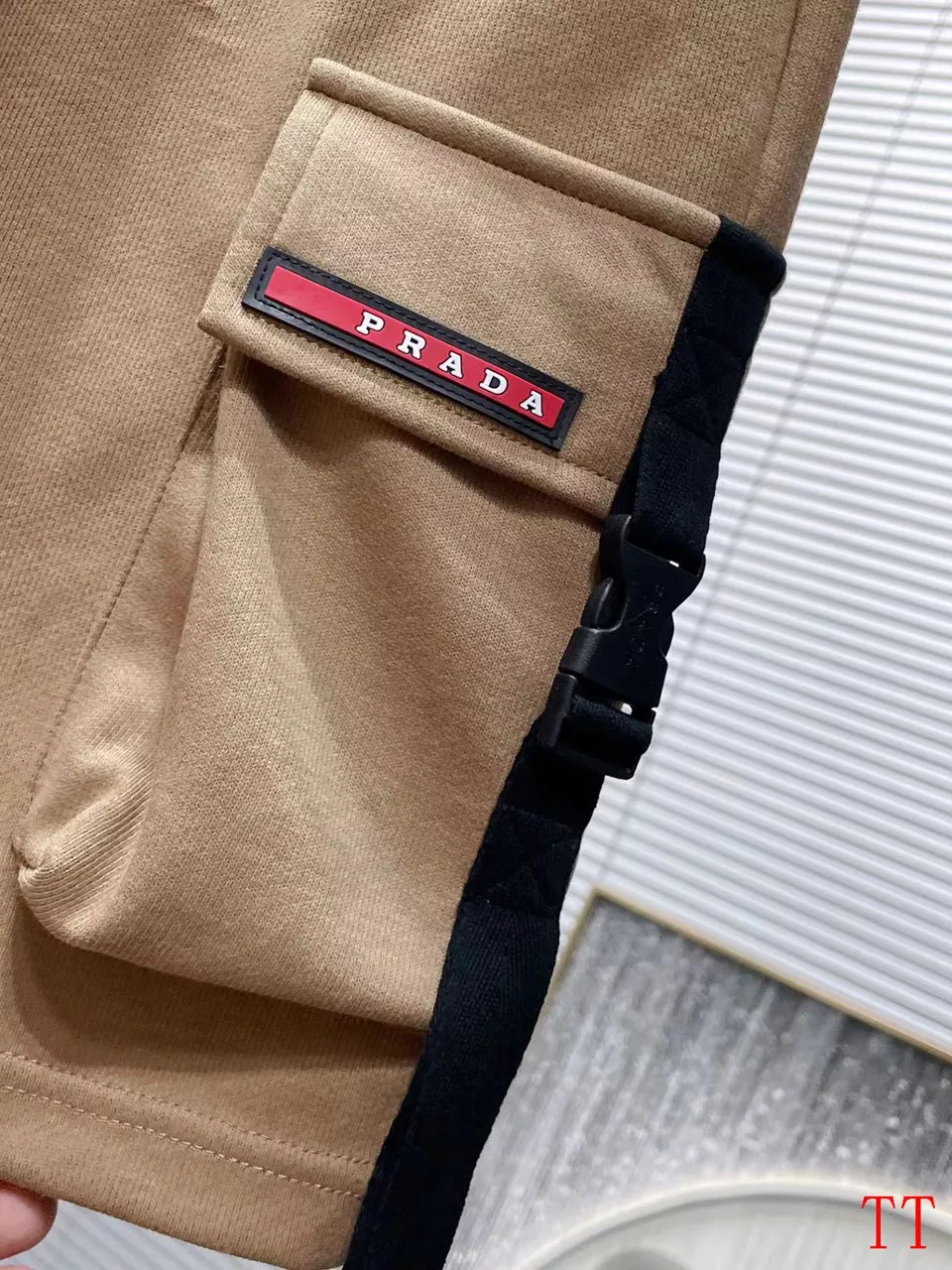 Functional 8996 Prada Pants For Men