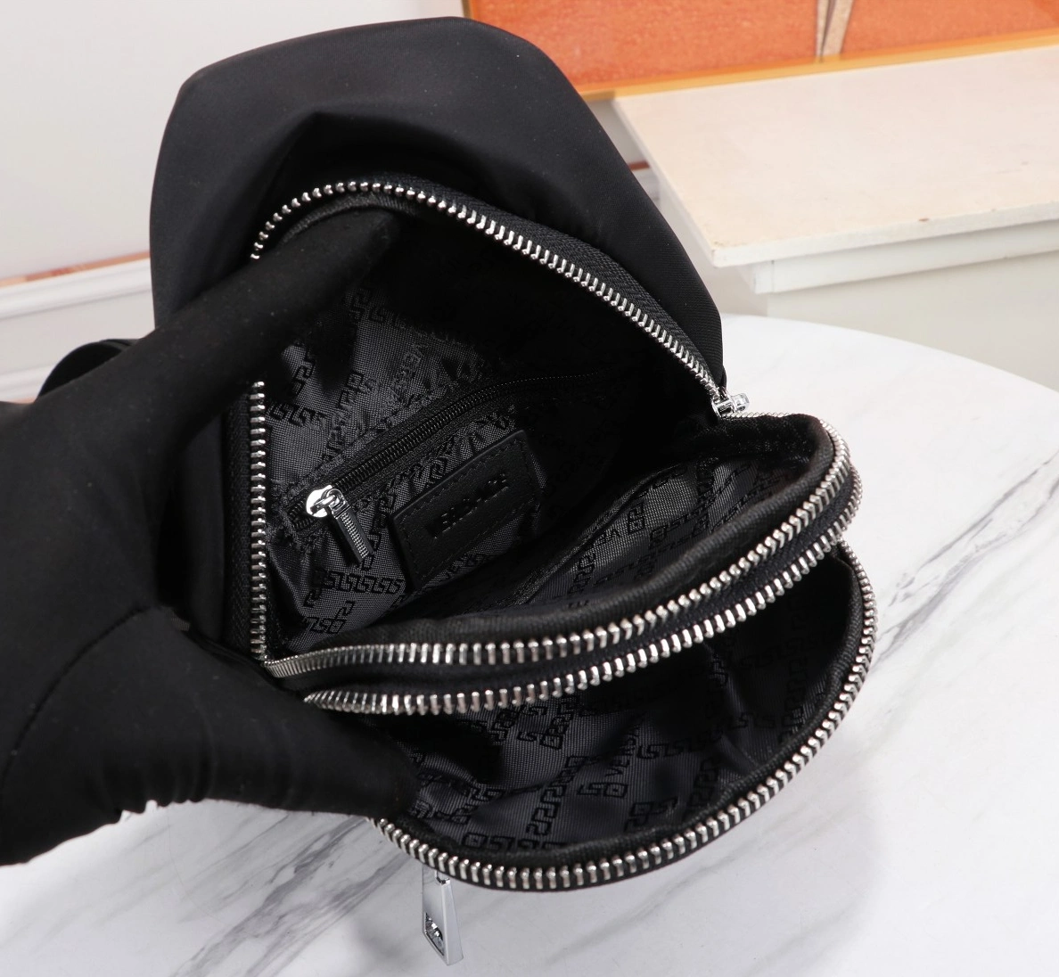 Functional 9318 Versace AAA Man Messenger Bags