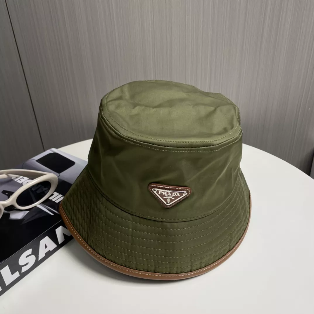 Functional 9504 Prada Caps