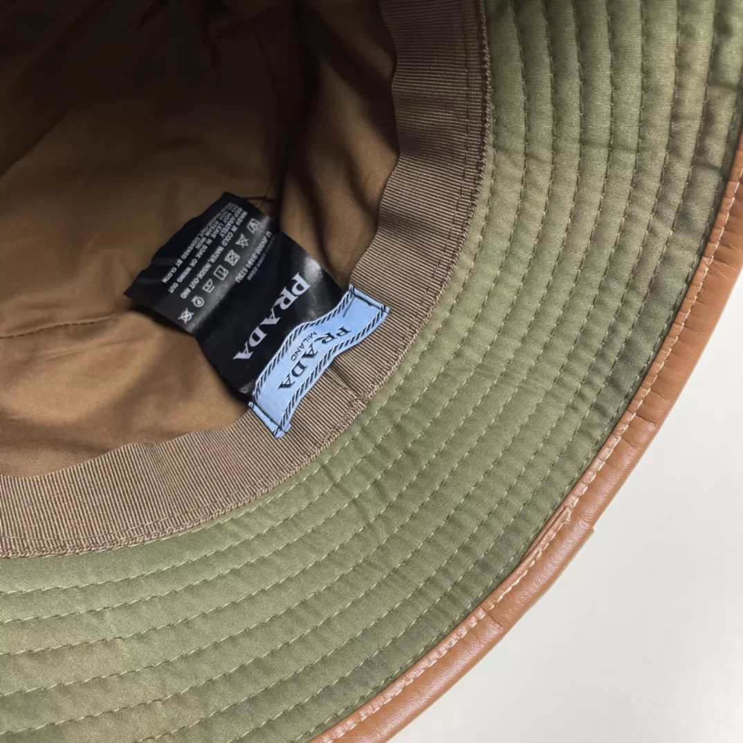 Functional 9504 Prada Caps