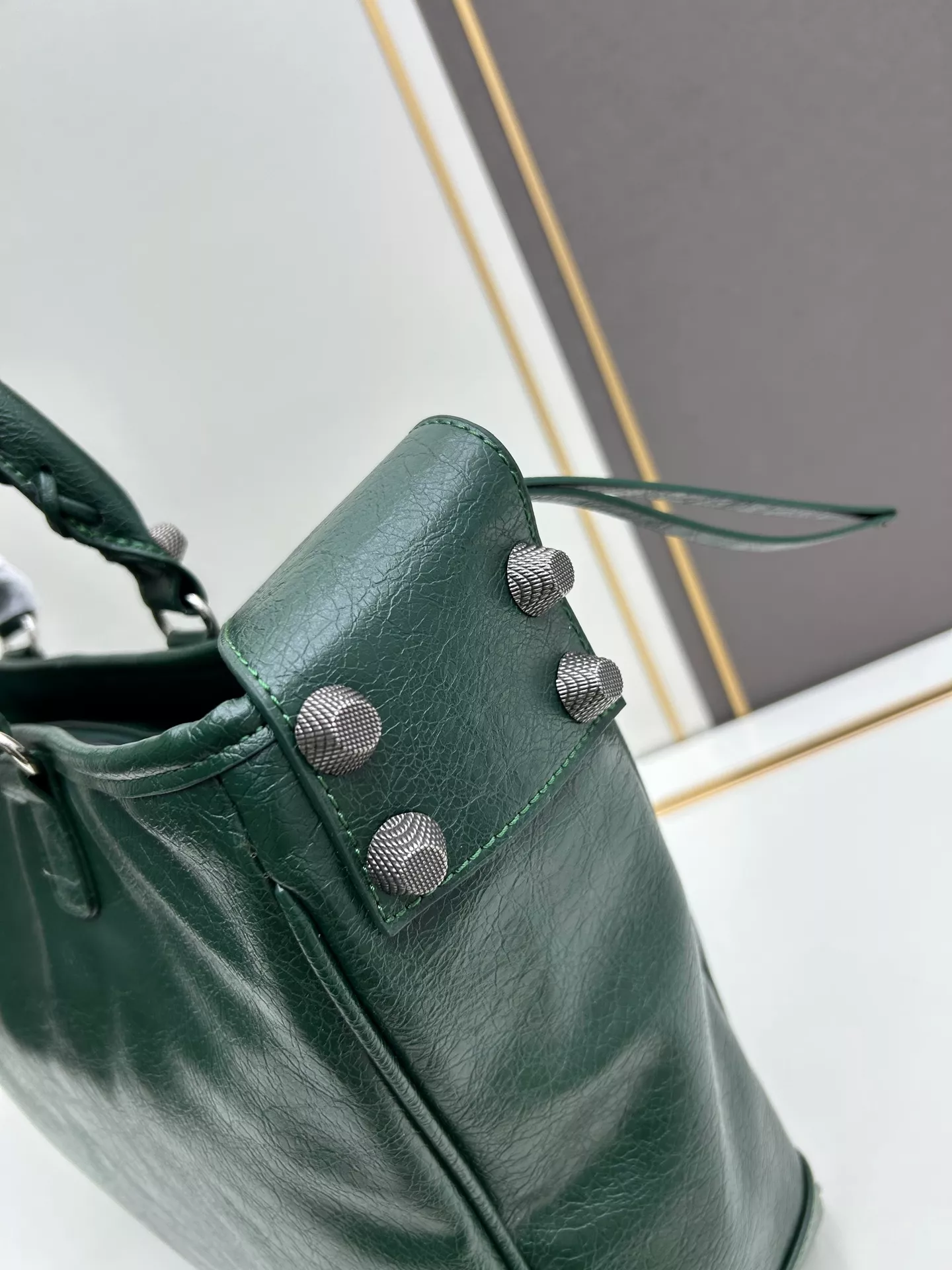 Functional 9506 Balenciaga AAA Quality Handbags For Women