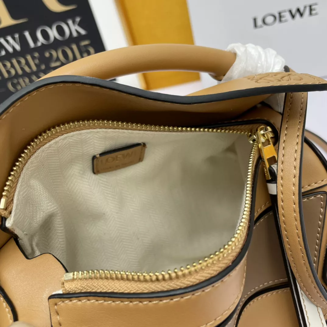 Functional 9571 LOEWE AAA Quality Messenger Bags For Women