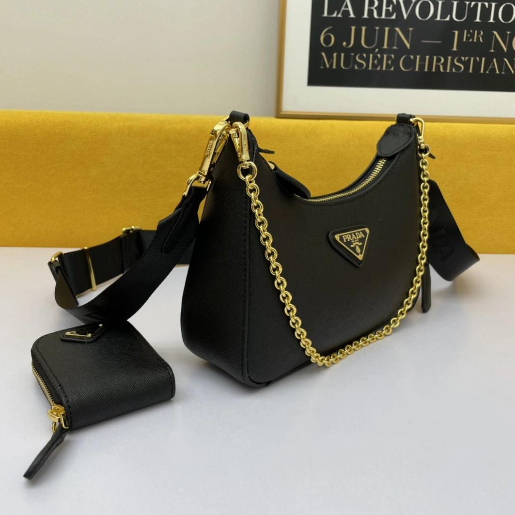 Functional 9611 Prada AAA Quality Messenger Bags For Women